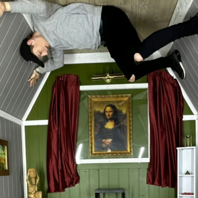 Visit to The Gravity Defying Upside Down House for Two