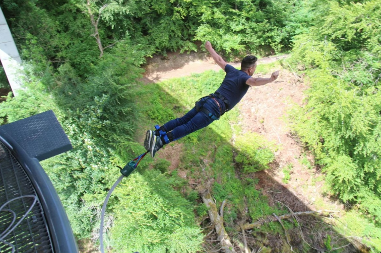 Highland Fling Bridge Bungee Jump