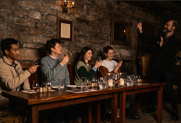 Edinburgh Underground Whisky Tour and Tasting for Two